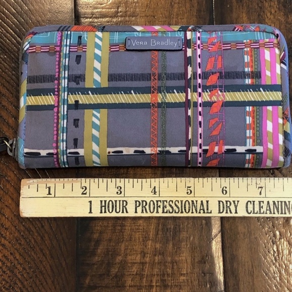 Vera Bradley Midtown City Plaid RFID zip around wallet wristlet - Picture 12 of 15